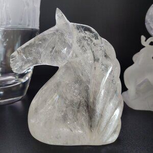 Genuine QUARTZ carving of horse head